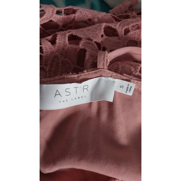 ASTR Mauve Pink Sleeveless Lace Fit & Flare Midi Dress Small - Picture 6 of 6